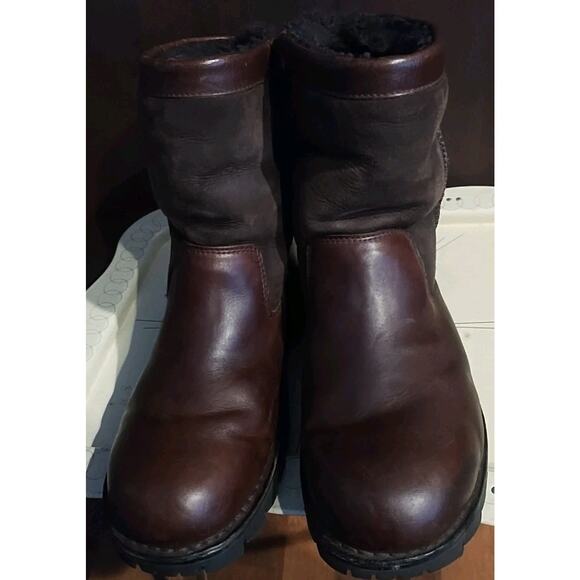 UGG Australia Brown Leather / Suede sheepskin Shearling Lined Boots 5485 Men's 9 - Picture 5 of 10